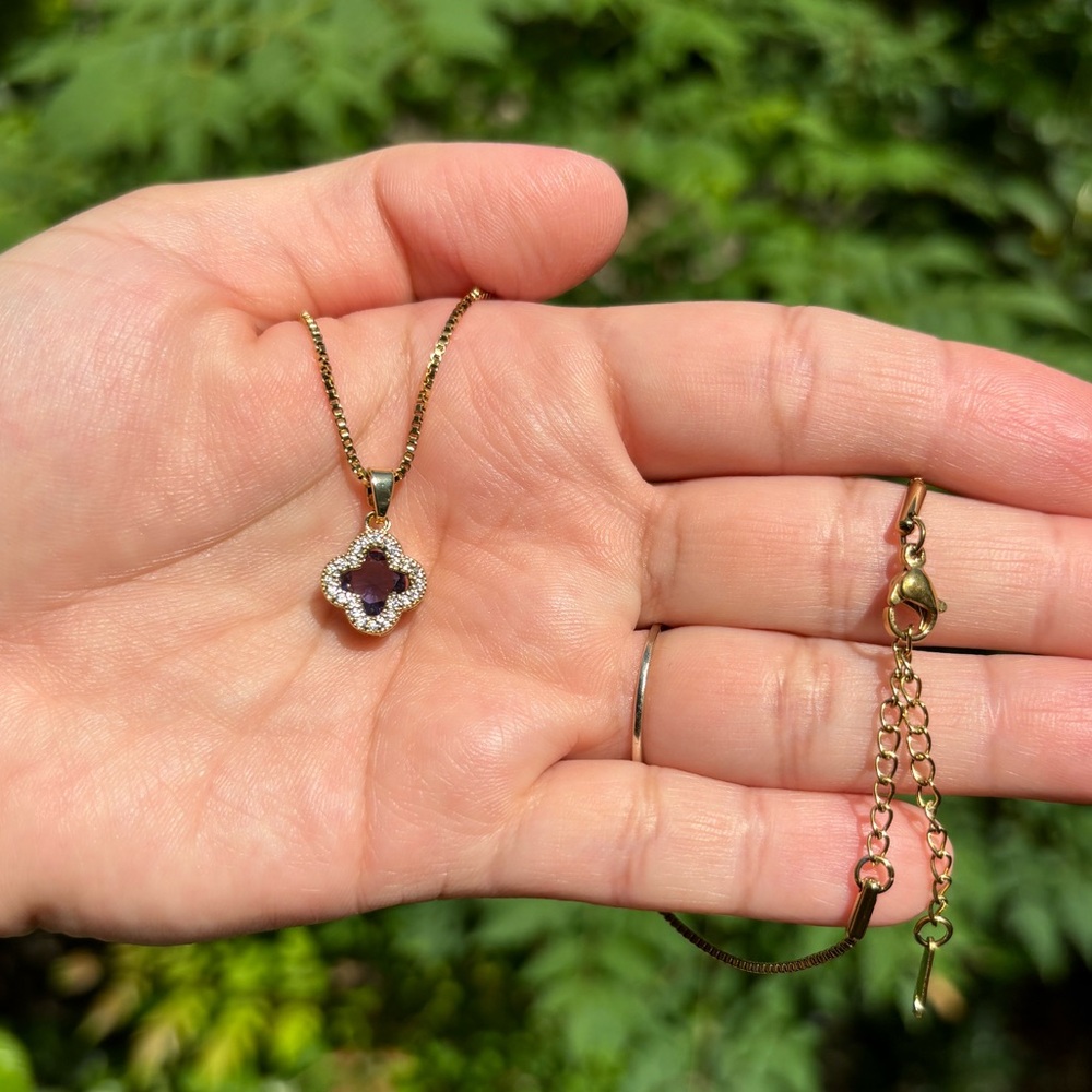 18K Gold Plated Stainless Steel Purple Diamond Clover Necklace